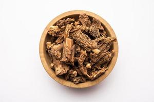 Syplocos racemosa, Lodhra is an Ayurvedic herb used in bleeding disorders, diarrhea and eye disorders photo