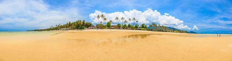 imagen panorámica de una playa en Tailandia durante el día foto