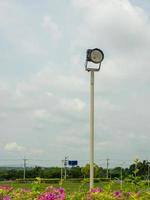 lámpara de alumbrado público y lámpara de parque skybackground foto