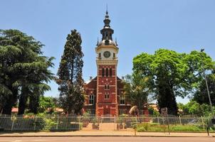 iglesia de paul kruger en pretoria, sudáfrica a lo largo de la plaza de la iglesia. foto