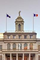 New York City Hall, the seat of New York City government, located at the center of City Hall Park in the Civic Center area of Lower Manhattan, between Broadway, Park Row, and Chambers Street. photo