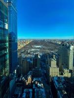 vista aérea de la ciudad de nueva york desde midtown manhattan hasta central park. foto