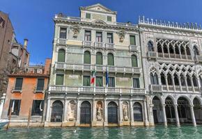 The Palazzo Giusti Palazzo Miani Coletti Giusti, Neoclassic-style palace located on the Canal Grande between Ca' d'Oro and Palazzo Fontana Rezzonico photo