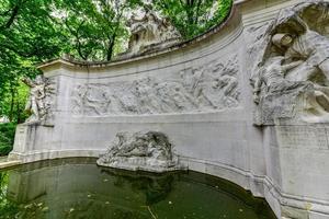 Monument to the Fallen of the Belgian Colonial Effort in Parc du Cinquantenaire in Brussels, Belgium photo