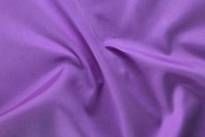 8 textura suave de algodón púrpura, fondo de seda curva, patrón. textura de tela de seda púrpura. hermosa seda suave esmeralda.