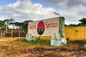 Road sign leading to the entrance of Sancti Spiritus, Cuba, 2022 photo