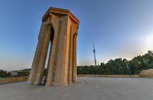 Beautiful traditional architecture of Shahidlar Monument in Sehidler Xiyabani, Baku, Azerbaijan, 2022 photo