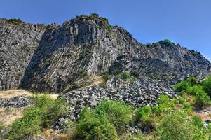 maravilla geológica única sinfonía de las piedras cerca de garni, armenia foto