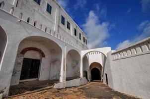 castillo de la costa del cabo - ghana foto