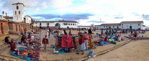 mercado inca en chichero, perú, 2022 foto