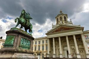 Coudenberg, the former Palace of Brussels, Belgium. The statue of Godfrey, Duc of Bouillon and Church of Saint Jacques-sur-Coudenberg in Royal Square. photo