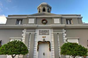 edificio de la empresa de turismo de san juan puerto rico en el viejo san juan. foto