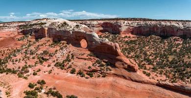 vista aérea del parque nacional arches en arizona, estados unidos. foto