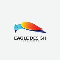 plantilla de logotipo colorido degradado de diseño de águila vector