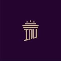 iu diseño de logotipo de monograma inicial para abogados de bufete de abogados con imagen de vector de pilar