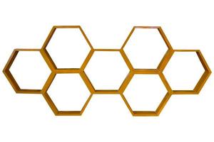 estante de madera, forma hexagonal, forma de panal, con 7 compartimentos para guardar artículos. concepto para la decoración del hogar productos de madera, muebles de madera. Enfoque suave y selectivo. foto