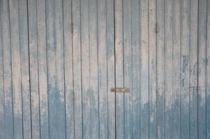 antigua puerta azul de madera de una casa, papel pintado foto