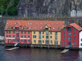 hermosos fiordos de noruega foto