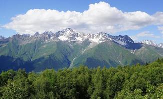 montañas del cáucaso, mestia, georgia foto