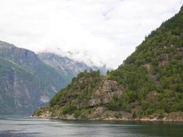 los fiordos de noruega foto