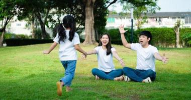 Vacation for a young family Spend this priceless time together playing photo