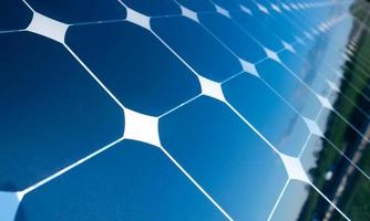 foto creativa del panel solar. paneles solares de energía renovable