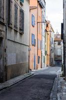 vistas desde un pequeño pueblo en el sur de francia foto