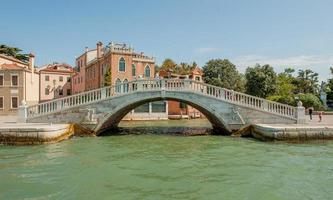 puente de los siete mártires en venecia foto