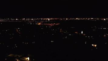 vista aérea delante de un fuegos artificiales de año nuevo video