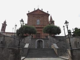 iglesia parroquial de san nicolás obispo en alice castello foto