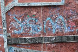 Peace Wall, that separate catholics and protestants photo