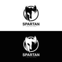 logo espartano, vector de traje de casco de guerra, icono de armadura bárbara, vikingo, diseño de gimnasio, fitness