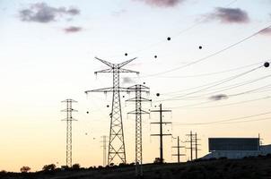 vista del poste de energía foto