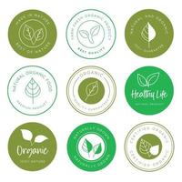 conjunto de alimentos orgánicos, productos naturales y logotipo de vida saludable, pegatinas e insignias. vector