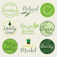 alimentos naturales y orgánicos, pegatinas de productos frescos y orgánicos de granja, insignias, logotipo e ícono para el comercio electrónico, promoción de productos naturales y orgánicos. vector