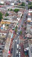 vista aérea de la ciudad en estilo vertical y vertical video