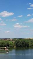 bester blick auf den see in england, vertikaler und hochformatiger videoclip video