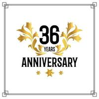 Logo del 36 aniversario, lujosa celebración de diseño vectorial de color dorado y negro. vector