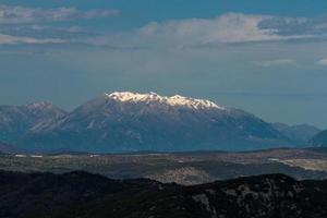 paisajes del parque natural tzoumerka foto