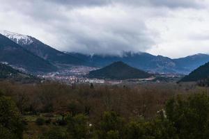 paisajes del parque natural tzoumerka foto