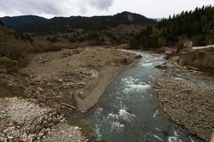 paisajes del parque natural tzoumerka foto