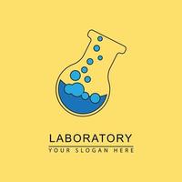 imagen vectorial de diseño de logotipo de botella de laboratorio vector