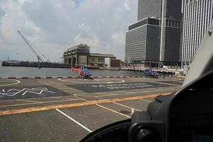 ciudad de nueva york manhattan recorrido en helicóptero paisaje urbano aéreo foto