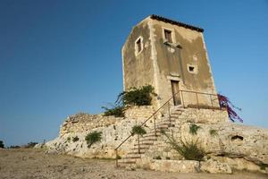 edificio antiguo siciliano foto