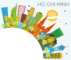 horizonte de ho chi minh con edificios de color, cielo azul y espacio de copia. vector