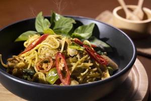 Spaghetti Green Curry with Chicken photo