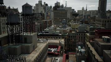 horizonte de la ciudad de nueva york con rascacielos urbanos foto