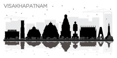 visakhapatnam india ciudad horizonte silueta en blanco y negro con reflejos. vector