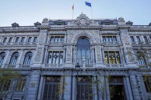 banco de sapin edificio banco de españa en madrid foto