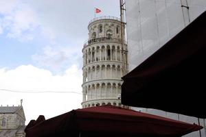 Pisa Italy 08 05 2022 Leaning tower in the city of Pisa in Italy. photo